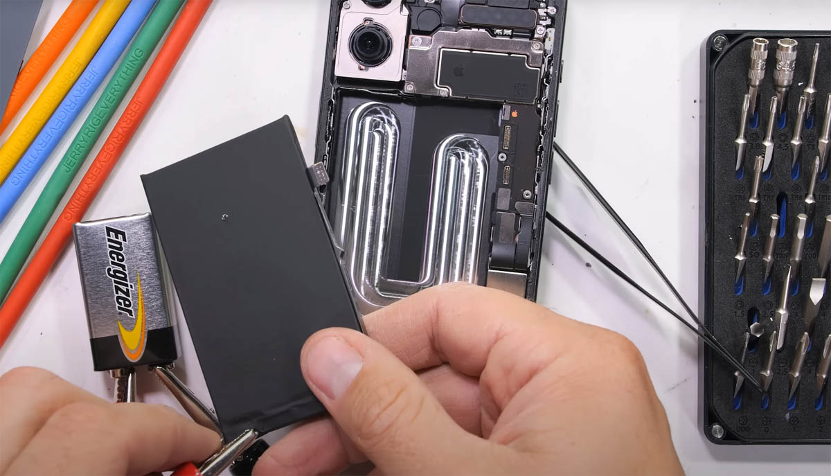 iPhone 17 démontage